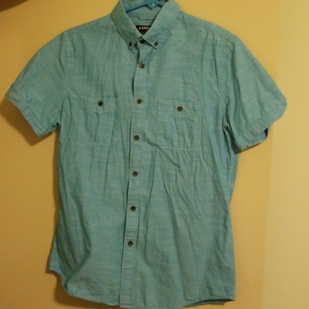 Express short sleeve button down